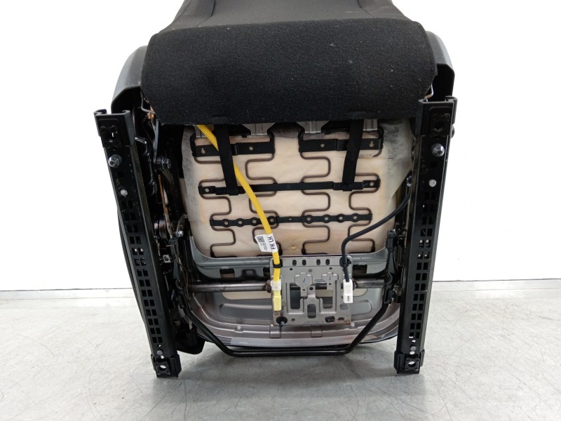 Recambio de asiento delantero izquierdo para kia stonic (ybcuv) platinum edition referencia OEM IAM   