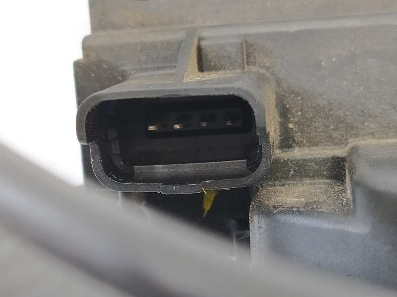 Recambio de cerradura puerta delantera derecha para renault megane iii coupe dynamique referencia OEM IAM 805020003R  