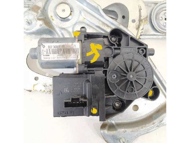 Recambio de elevalunas delantero derecho para renault megane iii coupe dynamique referencia OEM IAM 807300006R  