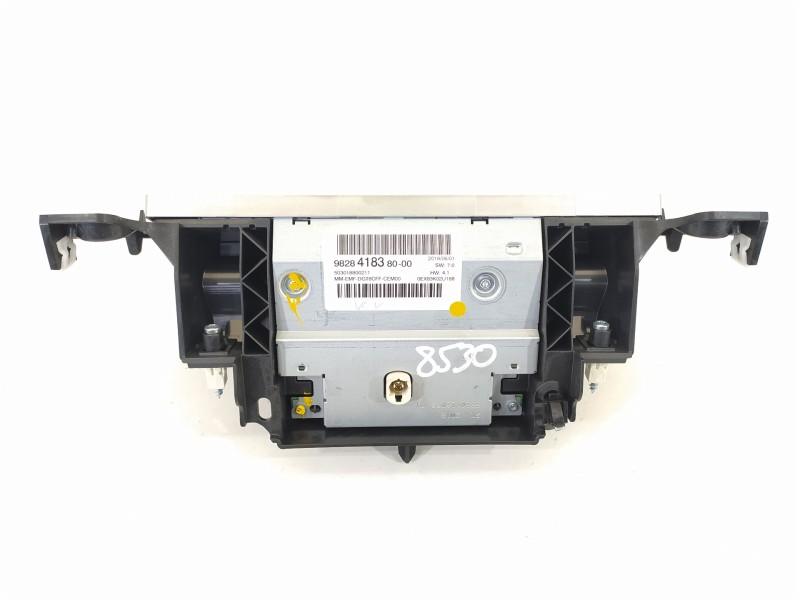 Recambio de pantalla multifuncion para peugeot 3008 allure referencia OEM IAM 9828418380  