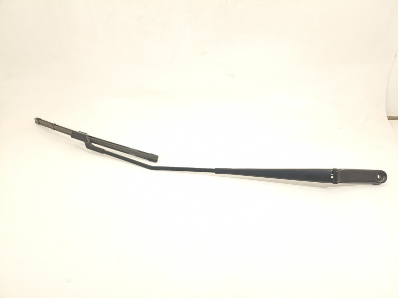 Recambio de brazo limpia delantero derecho para seat arona xperience referencia OEM IAM 6F1955410AVZ1  