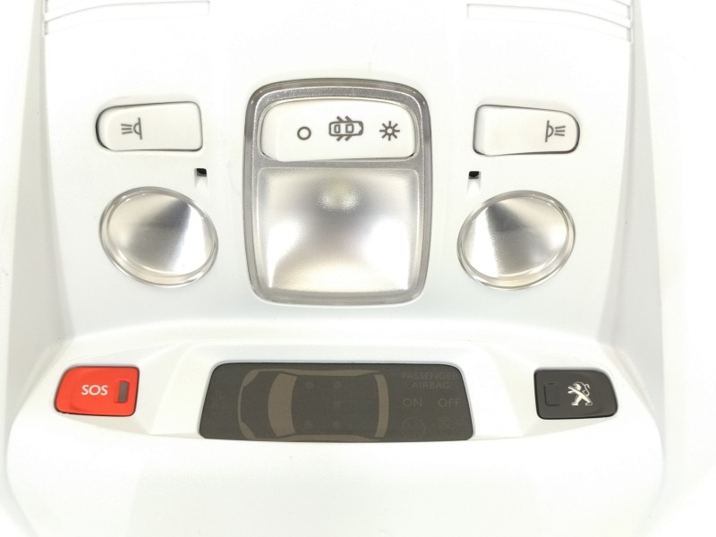 Recambio de luz interior para peugeot 3008 allure referencia OEM IAM 9814583977 96781446PR 9825946880