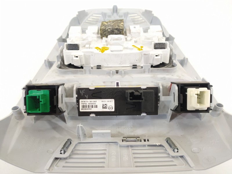 Recambio de luz interior para peugeot 3008 allure referencia OEM IAM 9814583977 96781446PR 9825946880