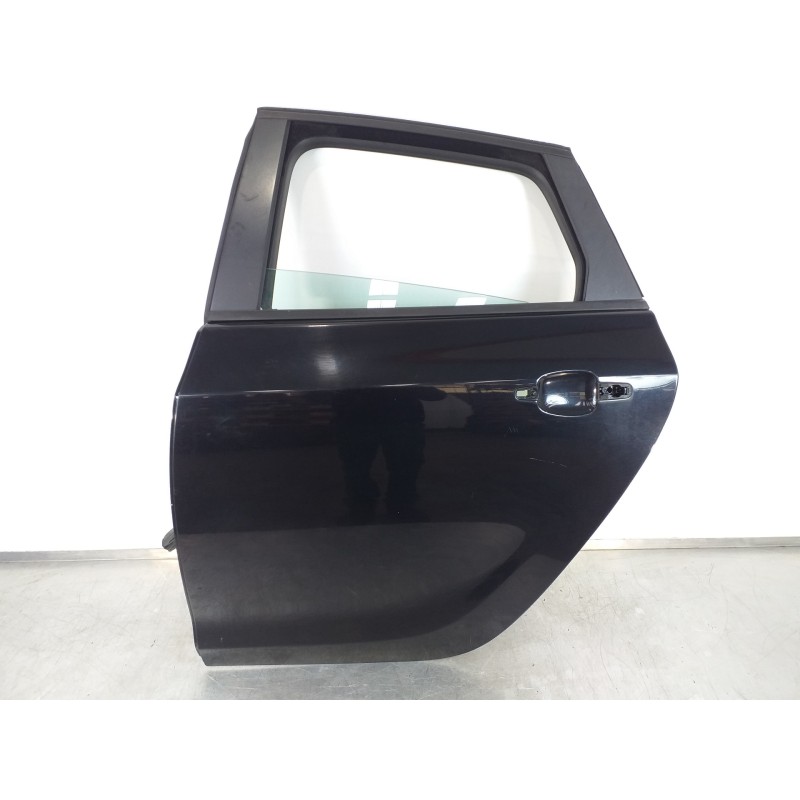 Recambio de puerta trasera izquierda para opel astra j lim. enjoy referencia OEM IAM 13285610  