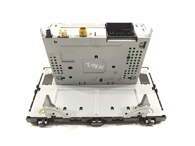 Recambio de pantalla multifuncion para seat arona xperience referencia OEM IAM 5FJ035869D  