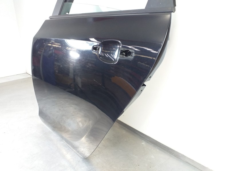 Recambio de puerta trasera izquierda para opel astra j lim. enjoy referencia OEM IAM 13285610  