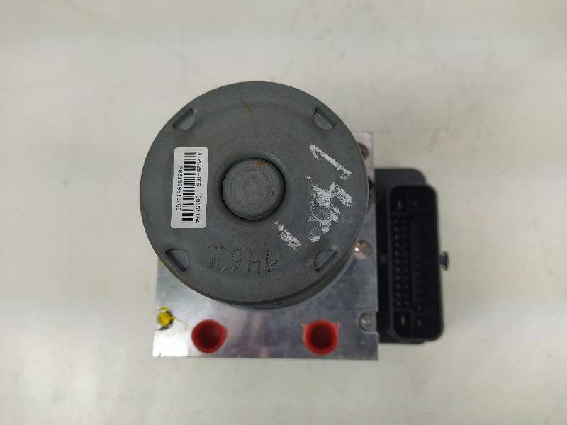 Recambio de abs para hyundai tucson 25 aniversario 4x2 referencia OEM IAM 58920D7100 BE003R100 MGH80BH6013R100