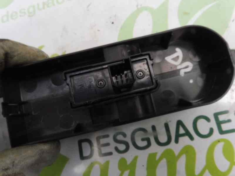 Recambio de mando elevalunas delantero derecho para opel astra twin top cosmo referencia OEM IAM 13228709  
