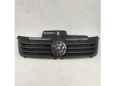 Recambio de rejilla delantera para volkswagen polo (9n1) trendline referencia OEM IAM 6Q0853651C  