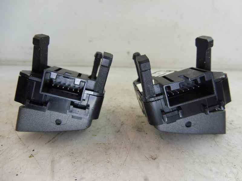 Recambio de mando volante para chevrolet malibu ltz referencia OEM IAM 10632DJ3707 11332BY1KKH 