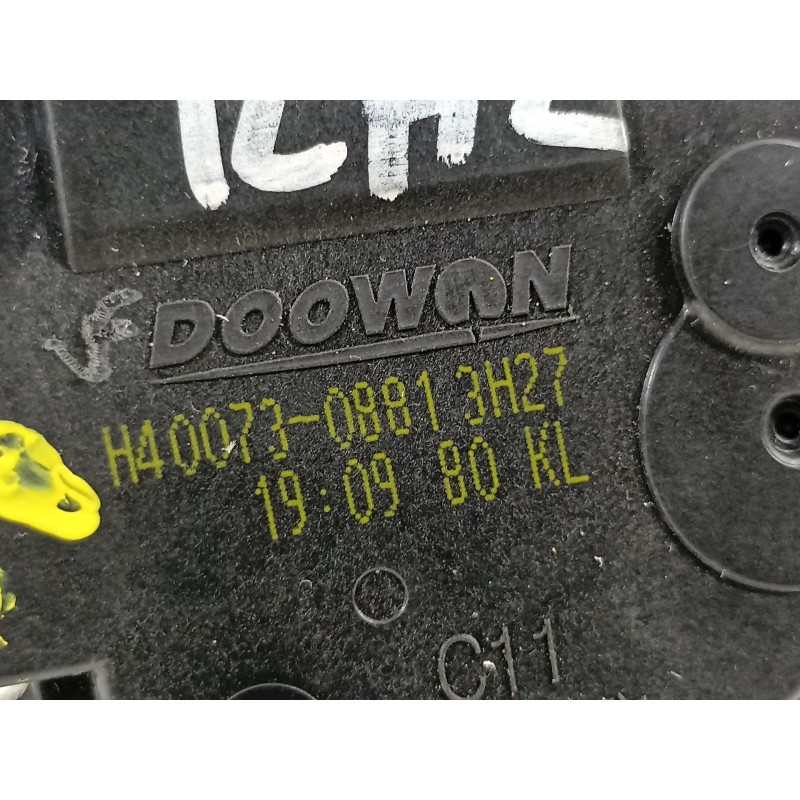 Recambio de motor apertura trampillas climatizador para kia stonic (ybcuv) platinum edition referencia OEM IAM H400730881 3H27 