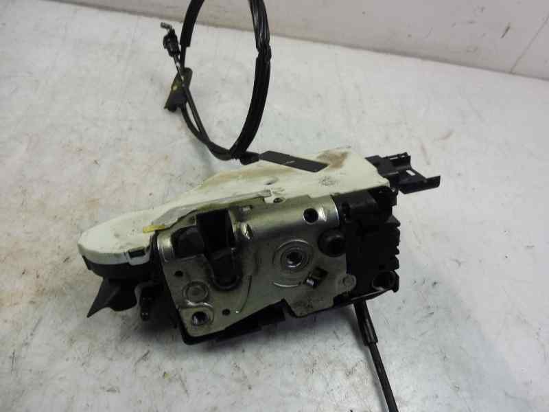 Recambio de cerradura puerta delantera derecha para peugeot 207 sport referencia OEM IAM 24090816  