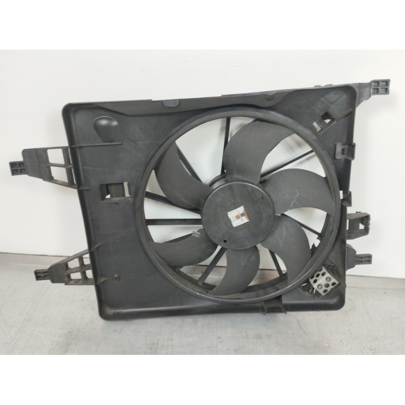 Recambio de electroventilador para renault kangoo profesional referencia OEM IAM 921206476R  