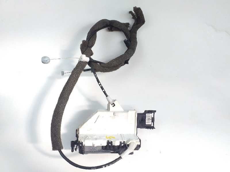 Recambio de cerradura puerta trasera derecha para citroën berlingo cuadro l1 referencia OEM IAM 828414  