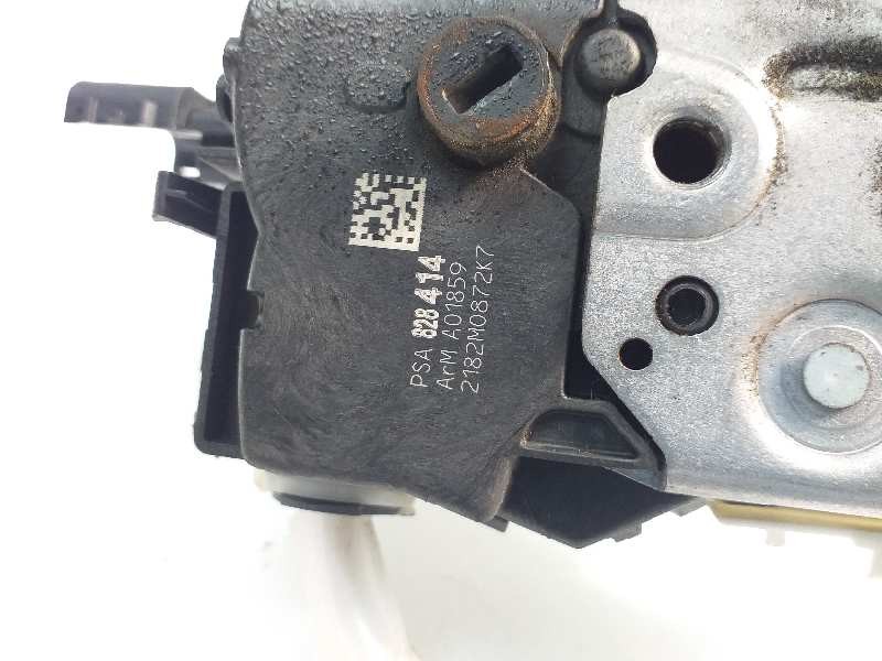 Recambio de cerradura puerta trasera derecha para citroën berlingo cuadro l1 referencia OEM IAM 828414  