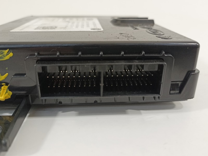 Recambio de modulo electronico para kia stonic (ybcuv) platinum edition referencia OEM IAM 954B0H8740 4G78TR1000 