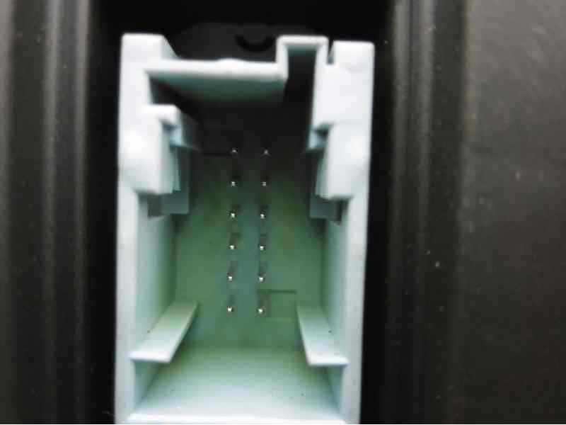 Recambio de mando climatizador para renault scenic ii grand confort dynamique referencia OEM IAM 8200344842  