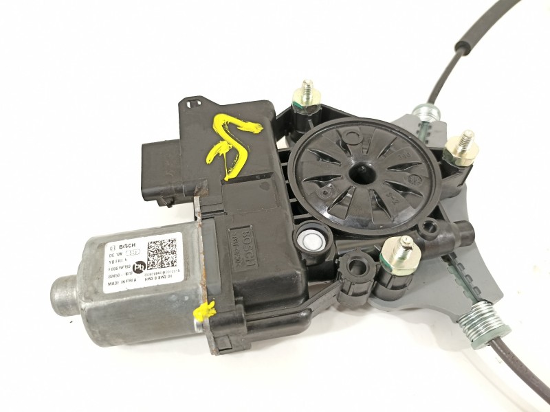 Recambio de elevalunas delantero izquierdo para kia stonic (ybcuv) platinum edition referencia OEM IAM 82401H8110 82450H010 