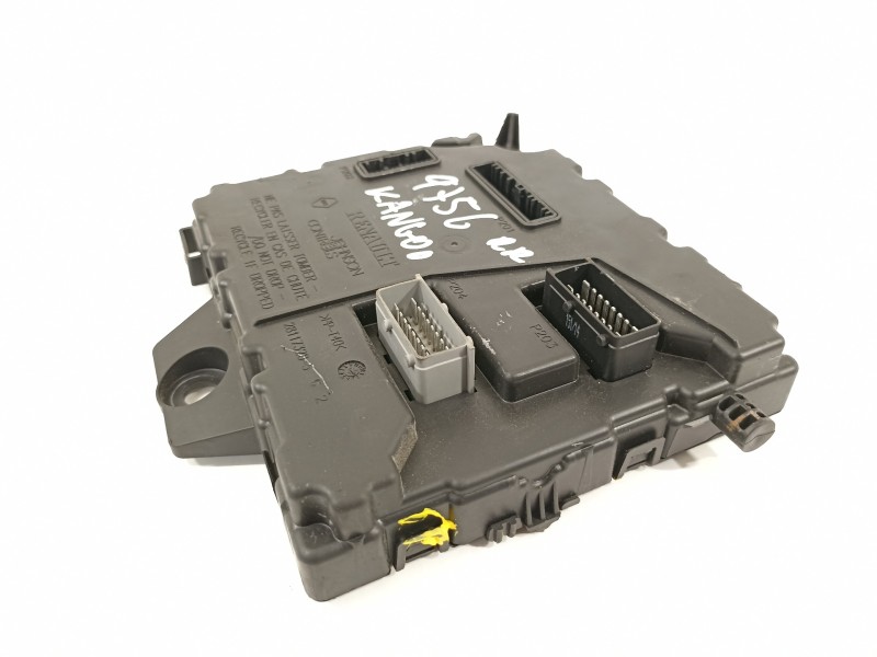 Recambio de modulo electronico para renault kangoo profesional referencia OEM IAM 284B15323R  