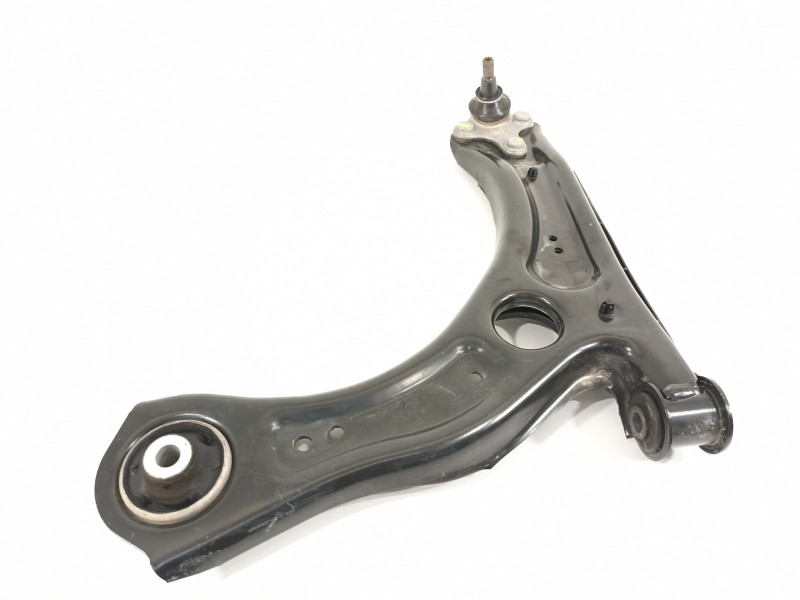 Recambio de brazo suspension inferior delantero izquierdo para seat arona xperience referencia OEM IAM 2Q0407151D  
