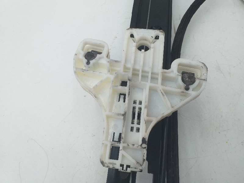 Recambio de elevalunas trasero derecho para seat altea (5p1) style copa referencia OEM IAM 3C0959704D 995915570 S1501H008