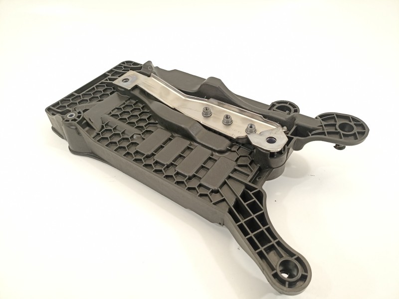 Recambio de no identificado para seat arona xperience referencia OEM IAM 2Q0915331  