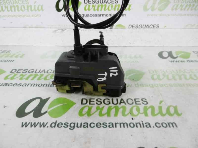 Recambio de cerradura puerta trasera derecha para renault scenic ii grand confort dynamique referencia OEM IAM 8200113332  