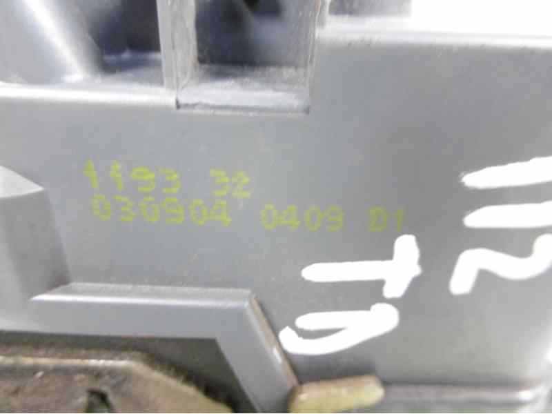 Recambio de cerradura puerta trasera derecha para renault scenic ii grand confort dynamique referencia OEM IAM 8200113332  