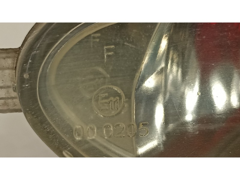 Recambio de faro antiniebla trasero izquierdo para peugeot 206 berlina xt referencia OEM IAM   