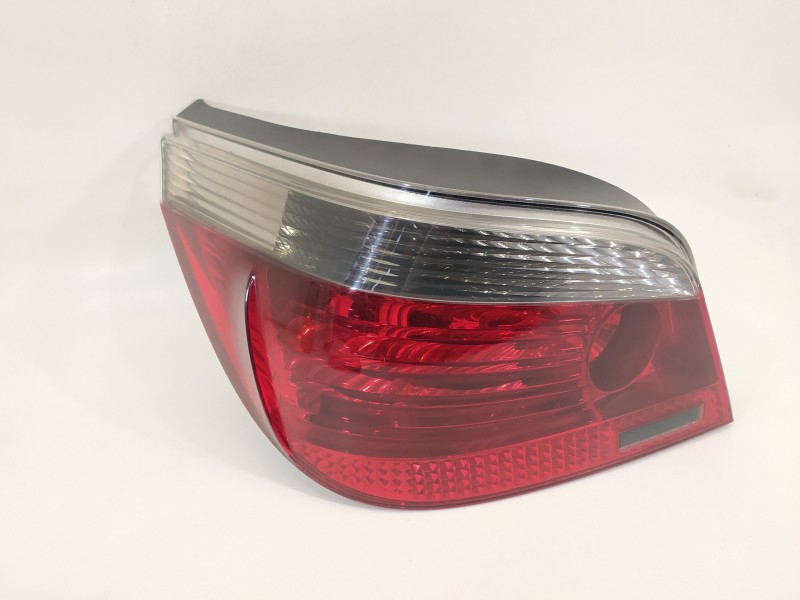 Recambio de piloto trasero izquierdo para bmw serie 5 berlina (e60) 530d referencia OEM IAM 63217361591  