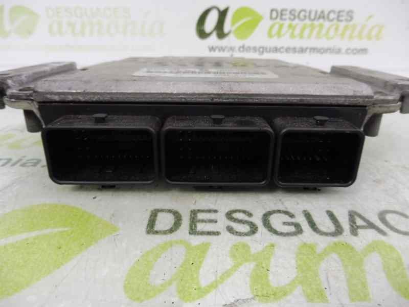 Recambio de centralita motor uce para renault laguna ii (bg0) expression referencia OEM IAM 8200153946 8200095416 0281010556