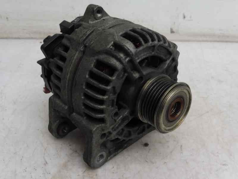 Recambio de alternador para renault megane iii berlina 5 p dynamique referencia OEM IAM 8200660033A 0124425071 