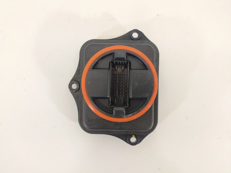 Recambio de centralita faros xenon para ford kuga (cbs) st-line referencia OEM IAM 90100295  