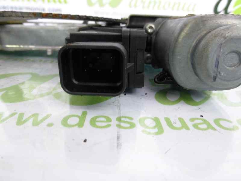 Recambio de elevalunas delantero derecho para opel corsa c blue line referencia OEM IAM 13173074  