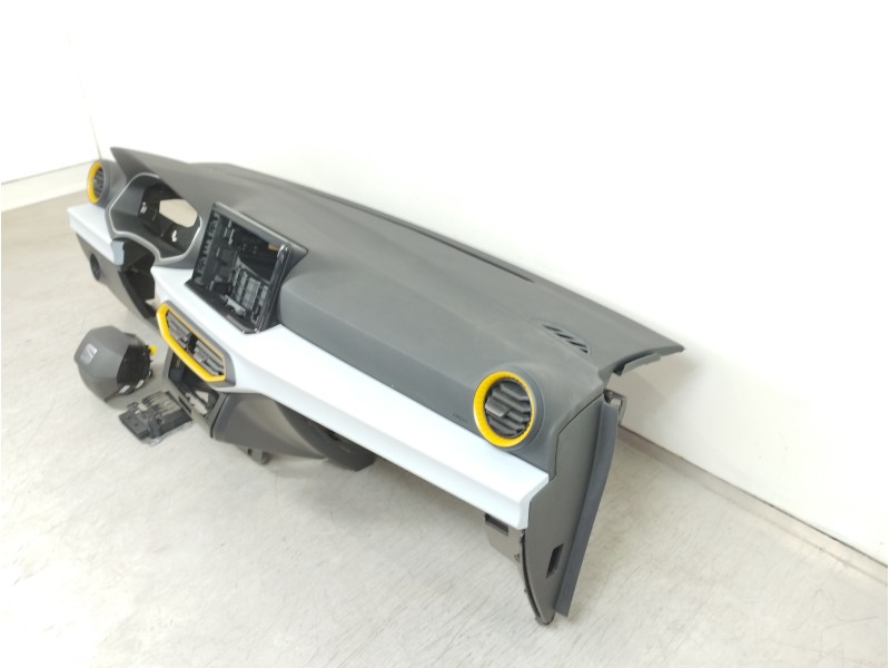 Recambio de kit airbag para seat arona xperience referencia OEM IAM 6F1857075 5QF959655 6F0880201