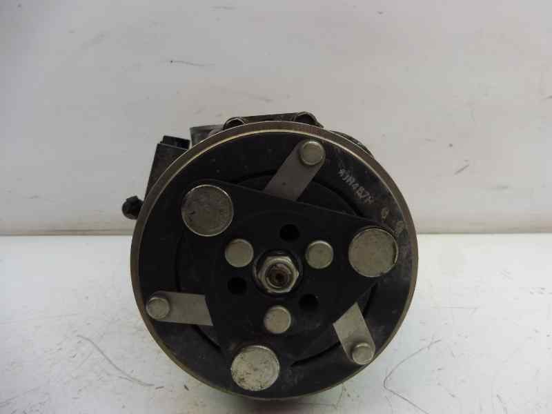 Recambio de compresor aire acondicionado para opel combo d kasten l2h1 2,4t referencia OEM IAM 51893889  