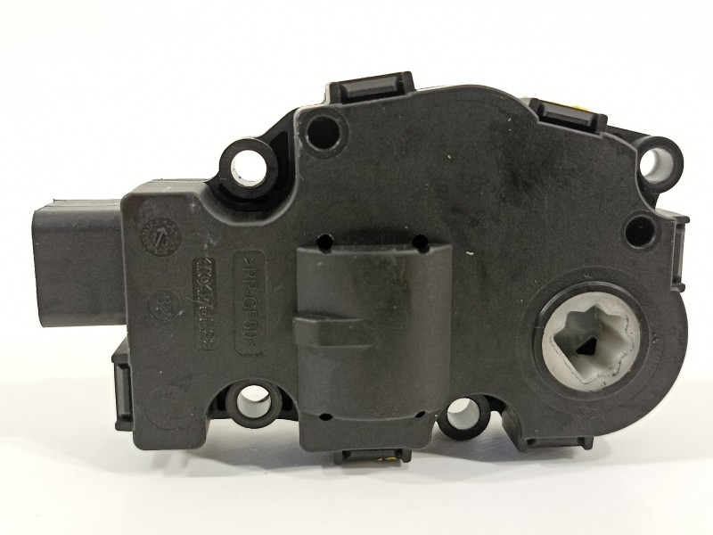 Recambio de motor apertura trampillas climatizador para bmw x5 (e70) xdrive30d referencia OEM IAM 270220132A T1015556H 