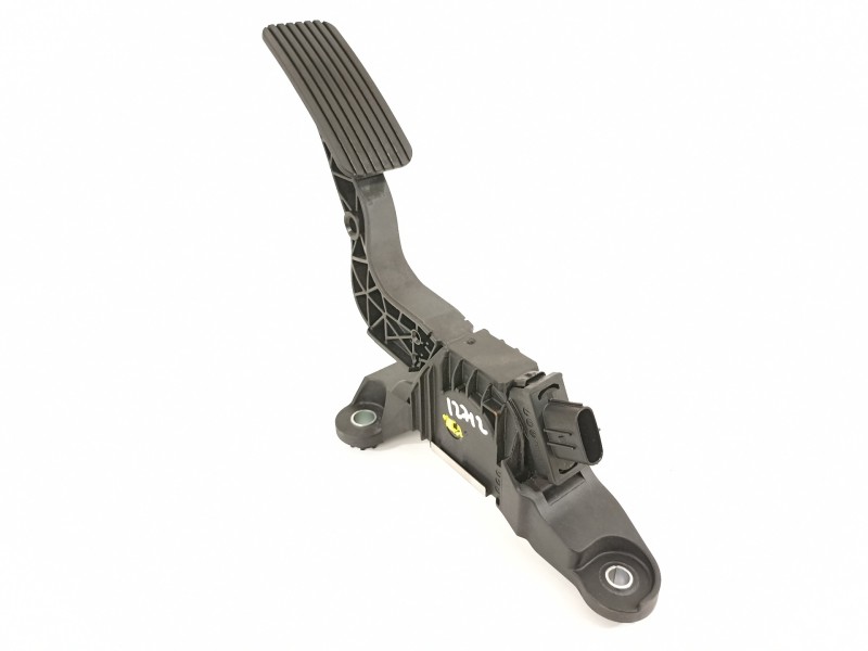 Recambio de potenciometro pedal para kia stonic (ybcuv) platinum edition referencia OEM IAM 32700H8300 32700XXXXX 