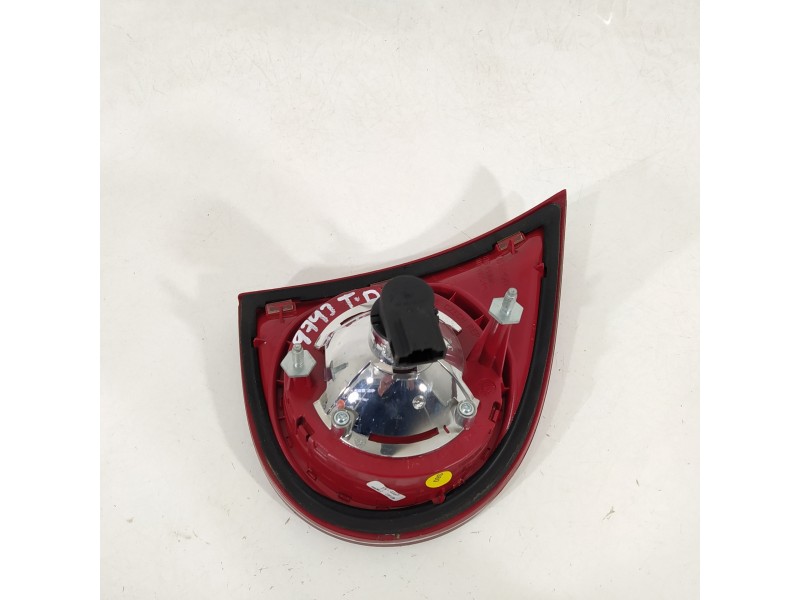 Recambio de piloto trasero derecho para volkswagen golf v berlina (1k1) highline referencia OEM IAM 1K6945094J  