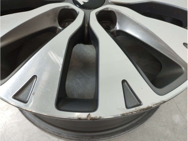 Recambio de llanta para kia cee´d concept referencia OEM IAM 52910A2800  