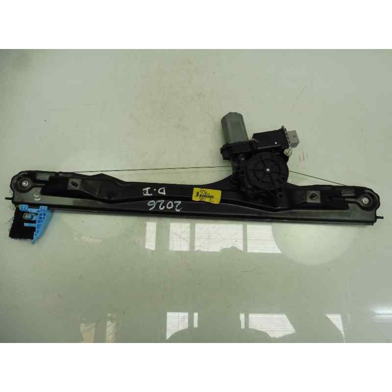 Recambio de elevalunas delantero izquierdo para opel combo d kasten l2h1 2,4t referencia OEM IAM 51810880  