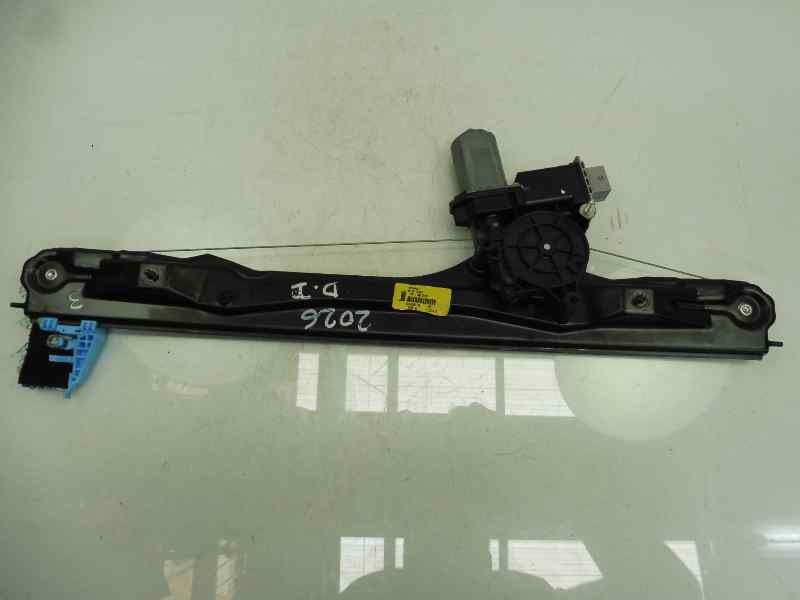 Recambio de elevalunas delantero izquierdo para opel combo d kasten l2h1 2,4t referencia OEM IAM 51810880  