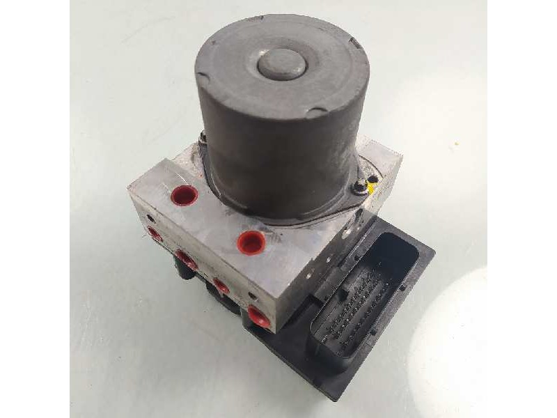 Recambio de abs para bmw serie 5 berlina (e60) 530d referencia OEM IAM 34516758743 0265234134 34516769703