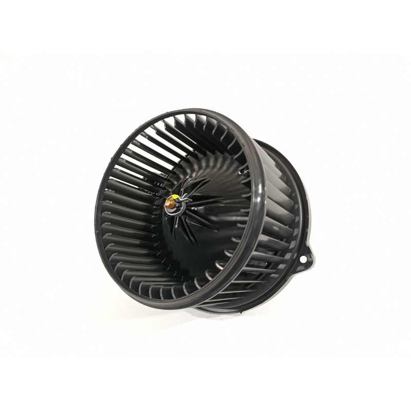 Recambio de ventilador calefaccion para kia stonic (ybcuv) platinum edition referencia OEM IAM 97113H8000 F00S3B2570 