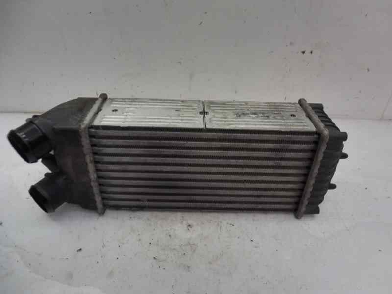 Recambio de intercooler para citroën berlingo 1.6 hdi 75 collection familiar referencia OEM IAM 9645965180  