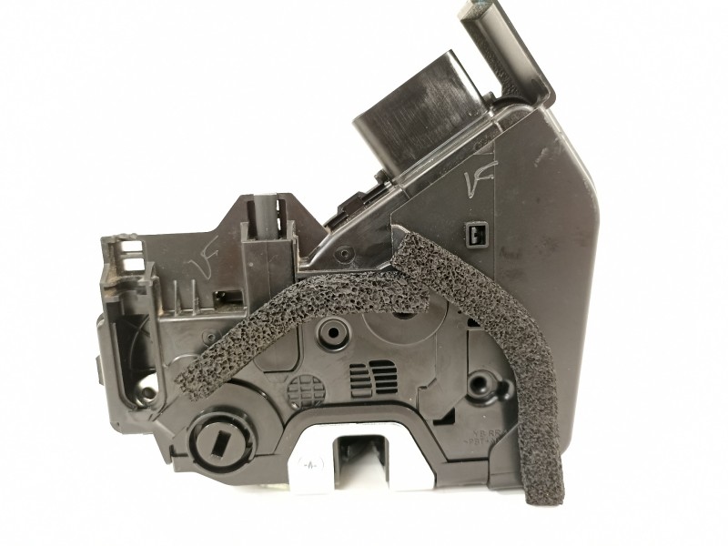 Recambio de cerradura puerta trasera derecha para kia stonic (ybcuv) platinum edition referencia OEM IAM 81420H8010  