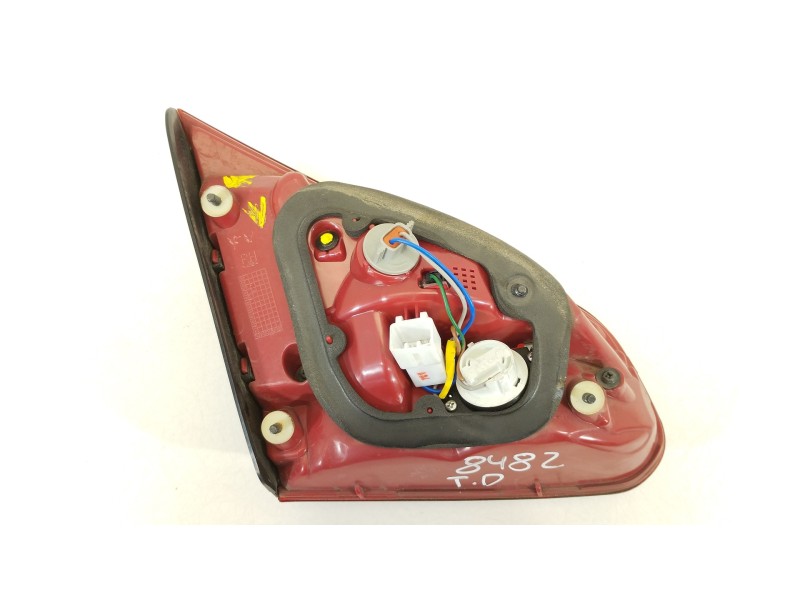 Recambio de piloto trasero derecho para kia cee´d concept referencia OEM IAM 92404A2200  