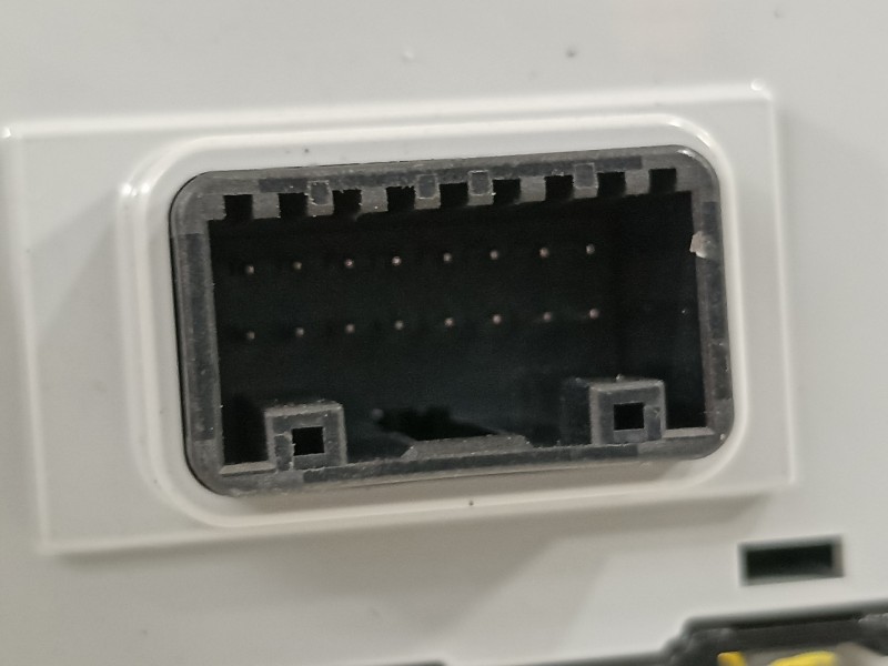 Recambio de mando multifuncion para kia stonic (ybcuv) platinum edition referencia OEM IAM 93700H8TL0  