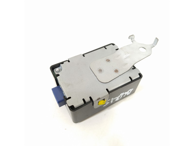 Recambio de modulo electronico para toyota auris hybrid active referencia OEM IAM 8974002100 61B657000 