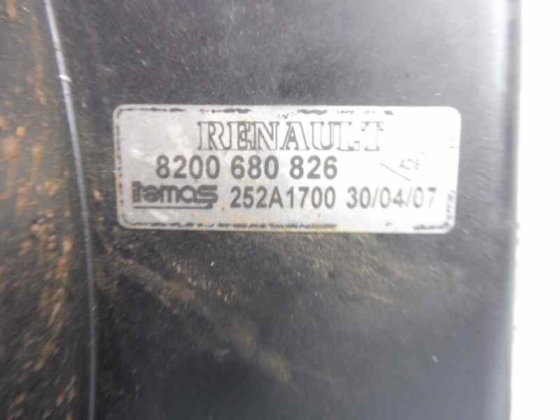 Recambio de electroventilador para renault megane ii classic berlina dynamique referencia OEM IAM 8300680826  